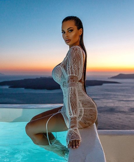 アマチュアペッギングオンリーファンズ xxx 写真