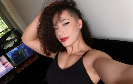 ぽっちゃりカップルオンリーファンズ パーフェクト アーカイブ