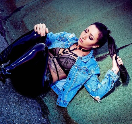 Inkedfleur ポルノスター 素敵 写真