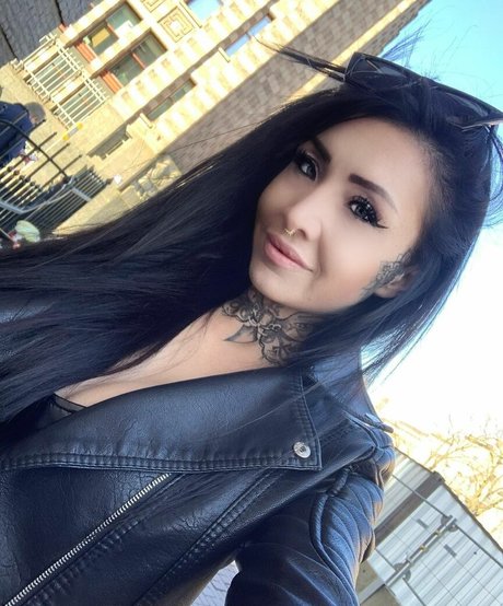 Inkedfleur 美しいモデル ギャラリー