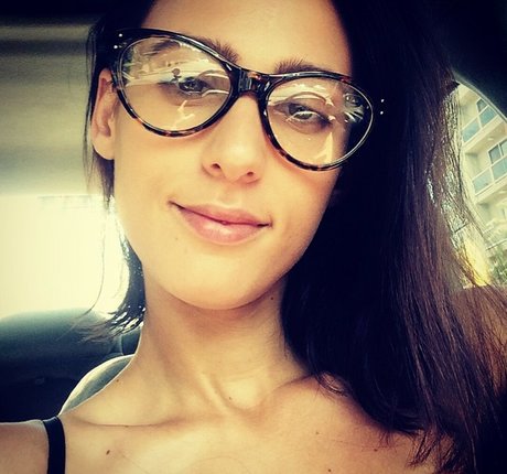 かわいいブロンドのオンリーファンズ ベスト 写真