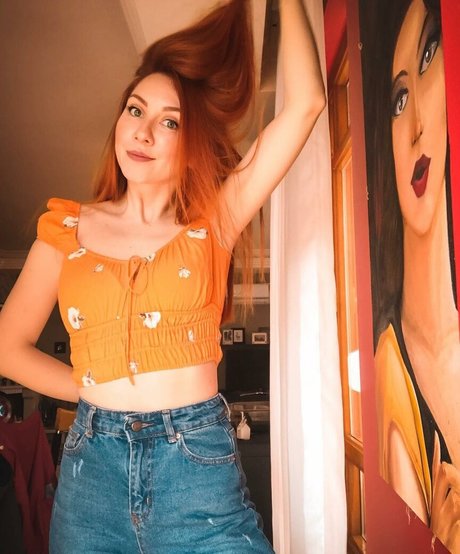 Ezgi Zorba HDポルノスター 写真