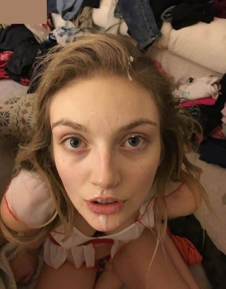 Chanel Christian Gray ポルノスター 独占 写真