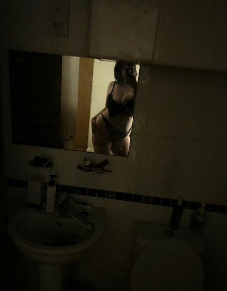 Bruiserbrogan 美しいスター 画像