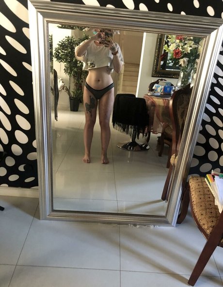 Alanakitty 美しい女優 画像