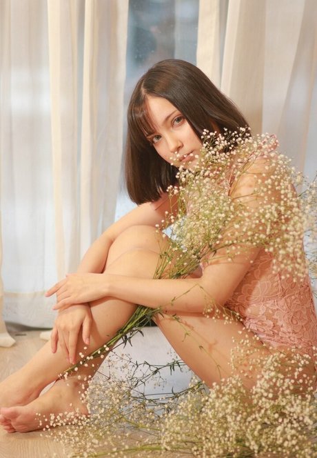 Hiroto Nya 高品質モデル ギャラリー