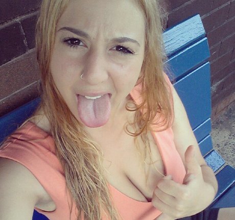 Wears ren セクシーなスター 画像