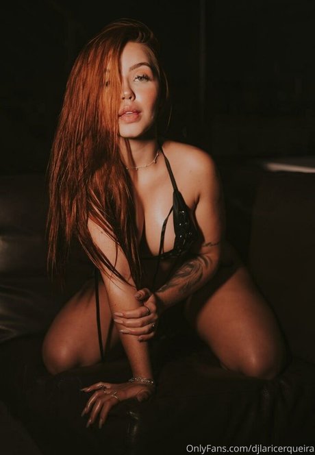 Larissa Cerqueira アートモデル 画像