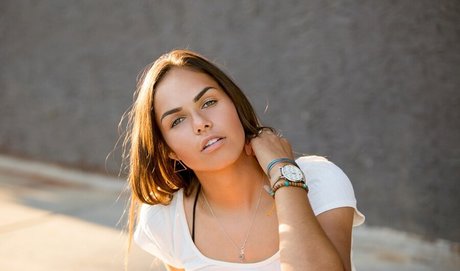 Crossyourtess 無料モデル 写真