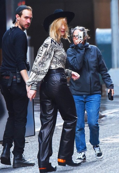 Cate Blanchett アートスター アーカイブ