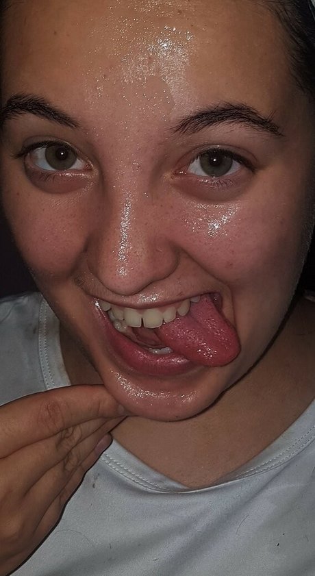 cumslut val アダルトモデル アーカイブ