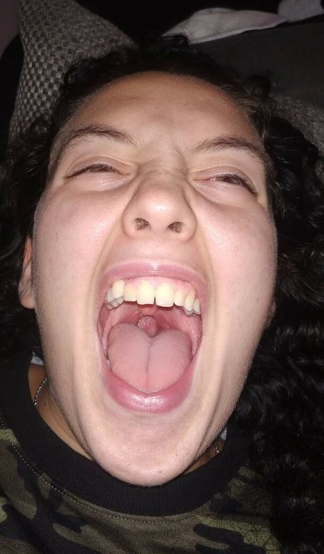 cumslut val スター 写真