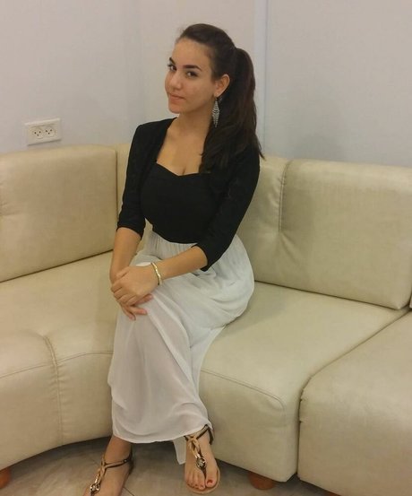 Sara Avni 素敵なスター 画像