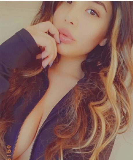 Miriam Tay トップスター 写真