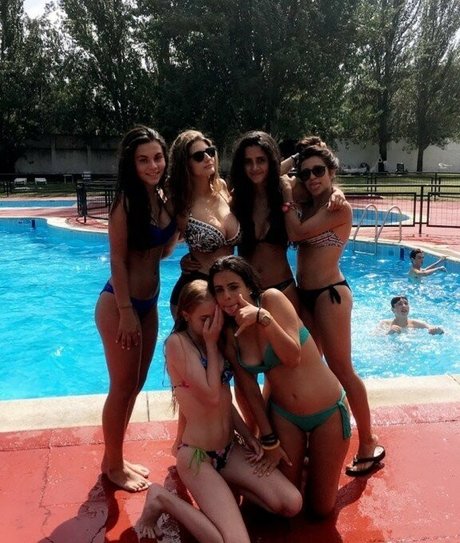 Elissa T ポルノスター ヌード 写真