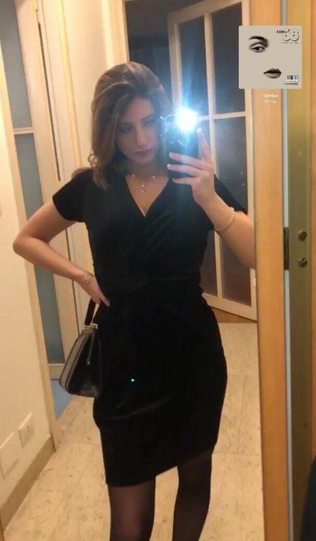 Elissa T かわいいスター 写真