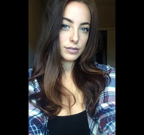 オンリーファンズを崇拝する ホットヌード 写真