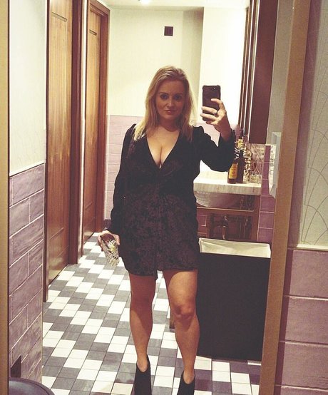 Kirsty Eccleston HDポルノスター 写真