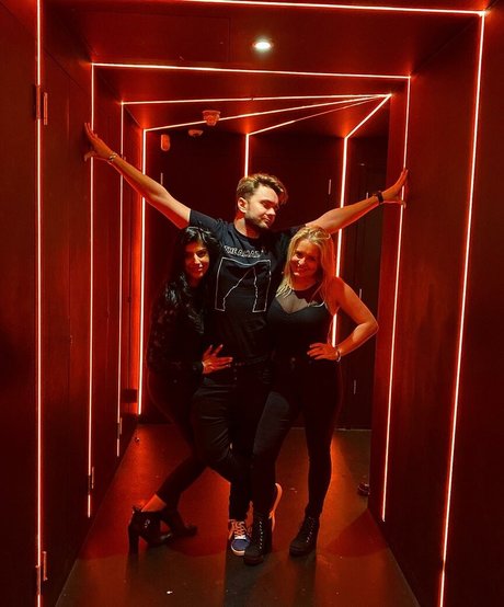 エモな痴女オンリーファンズ ベスト 写真