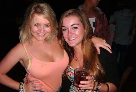 Kirsty Eccleston 完璧なスター 写真