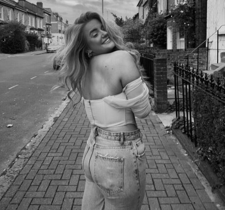 Emily Mather スターセックス ギャラリー