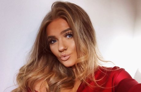 Emily Mather 可愛い女優 写真