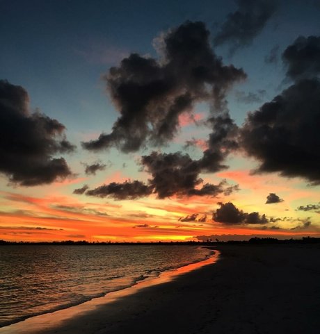 ニューハーフオンリーファン セクシー 写真