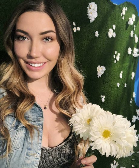 Jenna Ashley エロティックモデル 写真