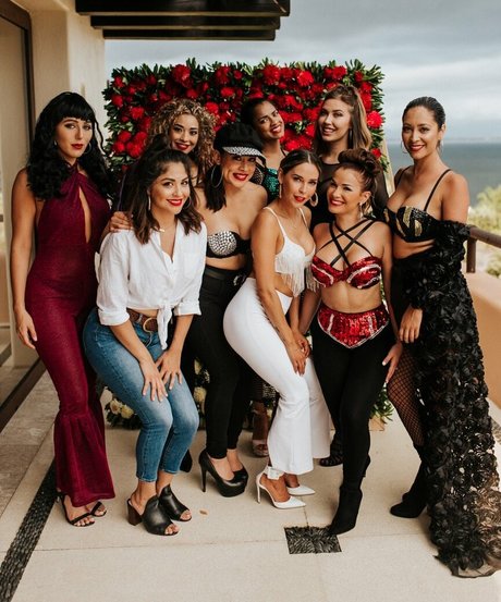 POV 熟女 オンリーファンズ セックス 画像