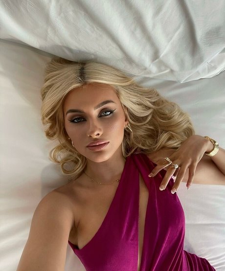 Jami Knight_ ポルノスター ホット 写真