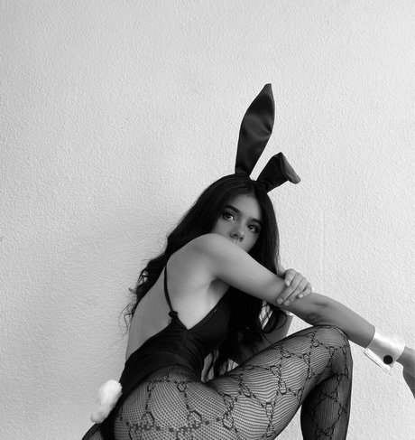 daaisygz 最高のモデル 画像