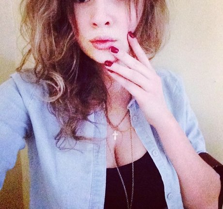 Sveta Koltunova ポルノモデル アーカイブ