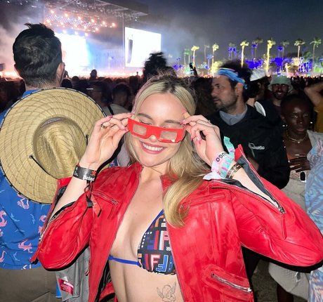 Holly Ramsay ヌード女優 画像