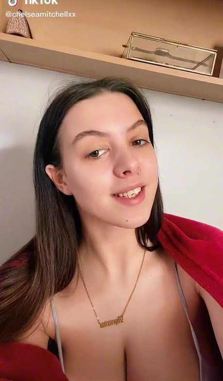 黒髪の熟女オンリーファンズ 無料セックス 写真