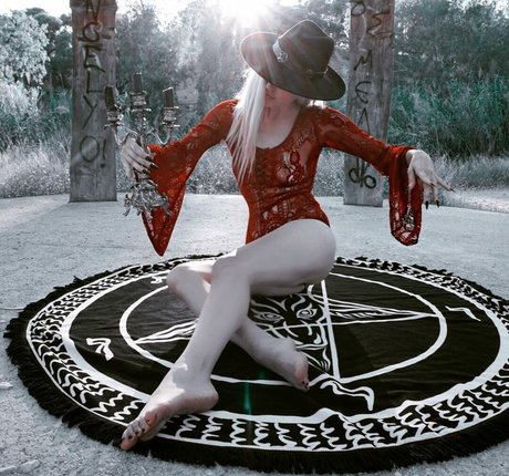 deathcandy ポルノ女優 画像