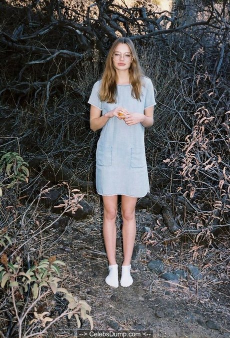 Kristine Froseth ポルノスター エロティック 写真