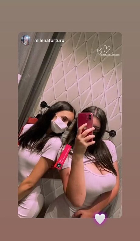 vittoriarubeo 完璧な女優 写真