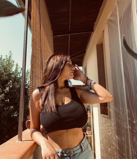 ティーンエボニーオンリーファンズ ホットセクシー 画像