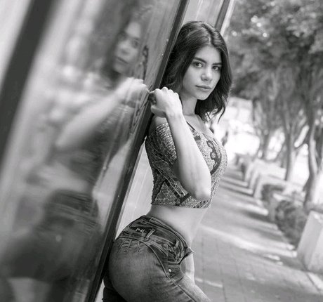 Marysolyya 独占女優 写真