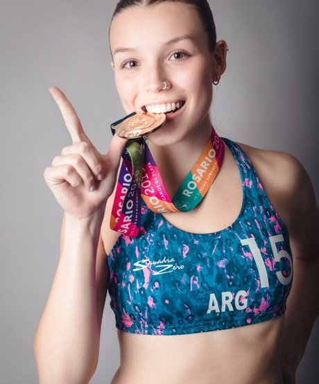 黒人ティーンのプッシーオンリーファンズ トップ 写真