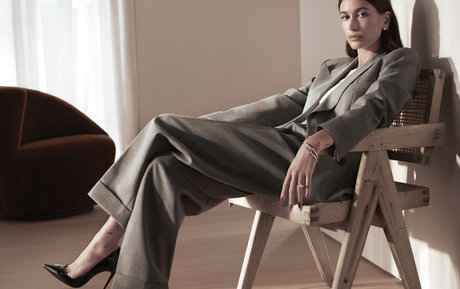 Hailey Bieber ホットなスター 画像