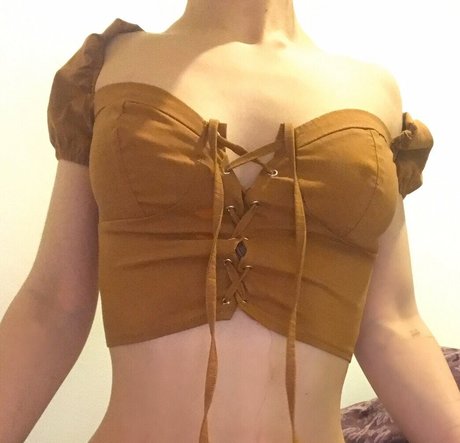 巨乳で痩せているオンリーファンズ 無料セクシー 画像