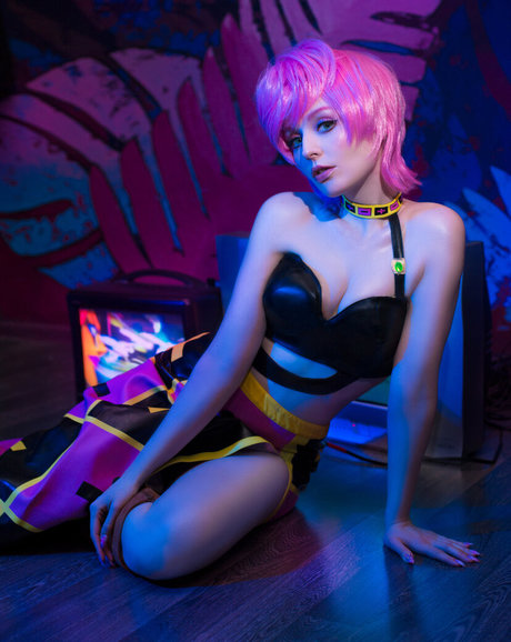 Asagi Nanami ヌード女優 ギャラリー