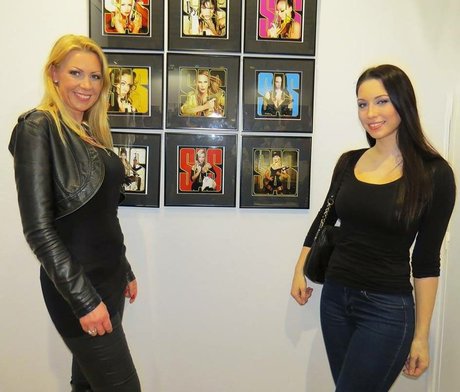 巨乳熟女オンリーファンズ 美しいヌード 写真