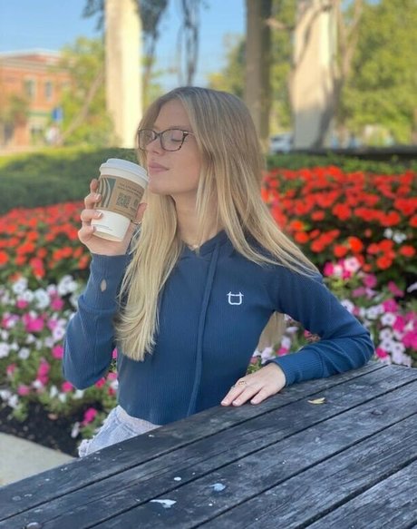 mariawedding セクシーなスター 写真