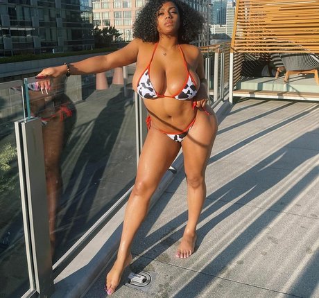 Kiera Nicole 美しい女優 画像