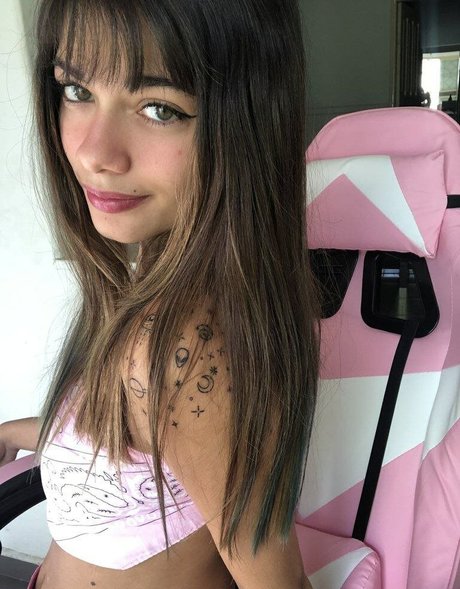 cat marri 完璧な女優 写真