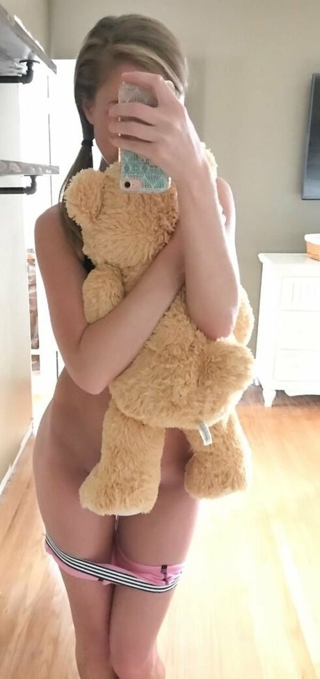 日本の熟女オンリーファンズ 無料セクシー ギャラリー