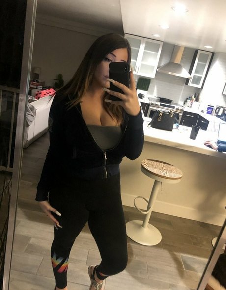 ジムガールズオンリーファンズ ヌード アーカイブ