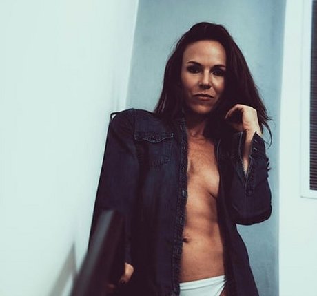 Tana Swink xxx女優 写真